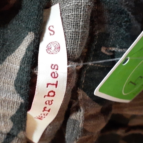 #115 RETAIL $58 WEARABLES cotton shorts - Picture 3 of 9